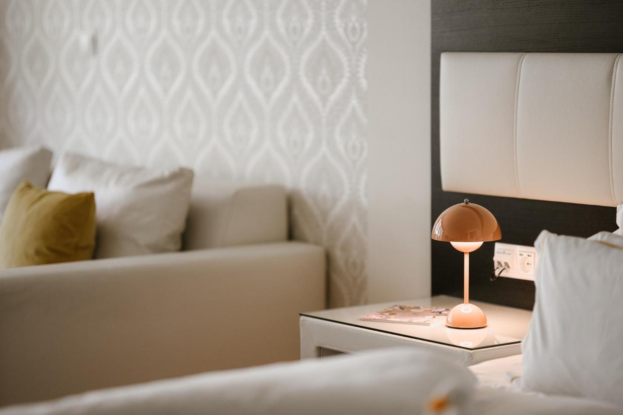 Hotel Ansitz Plantiz Мерано Экстерьер фото