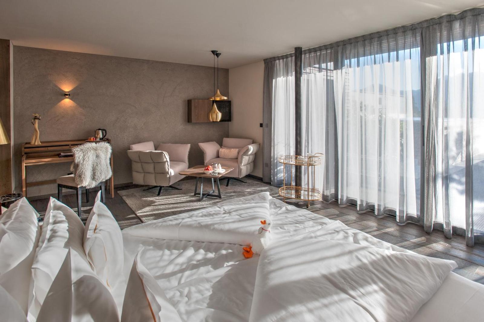 Hotel Ansitz Plantiz Мерано Экстерьер фото