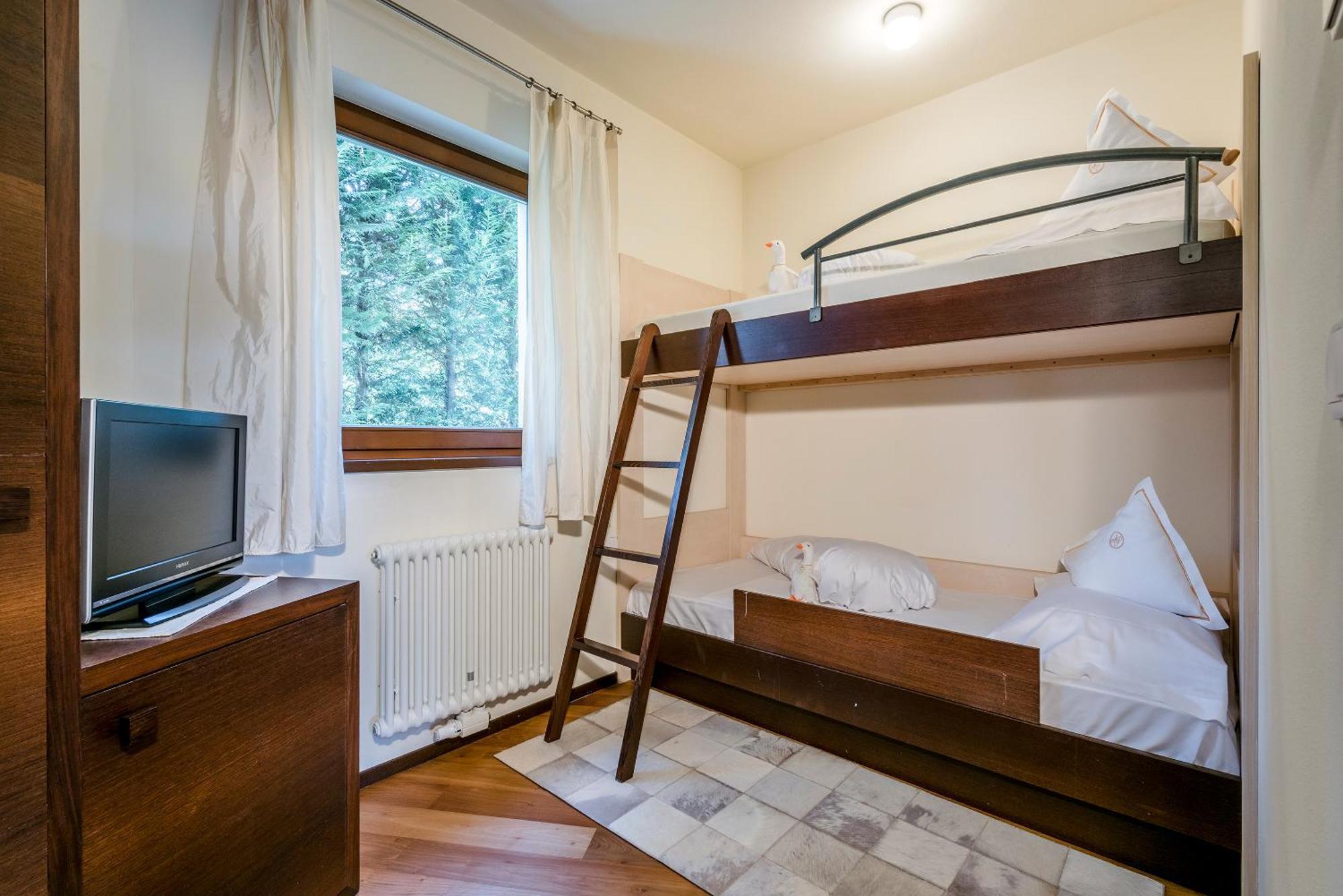 Hotel Ansitz Plantiz Мерано Экстерьер фото