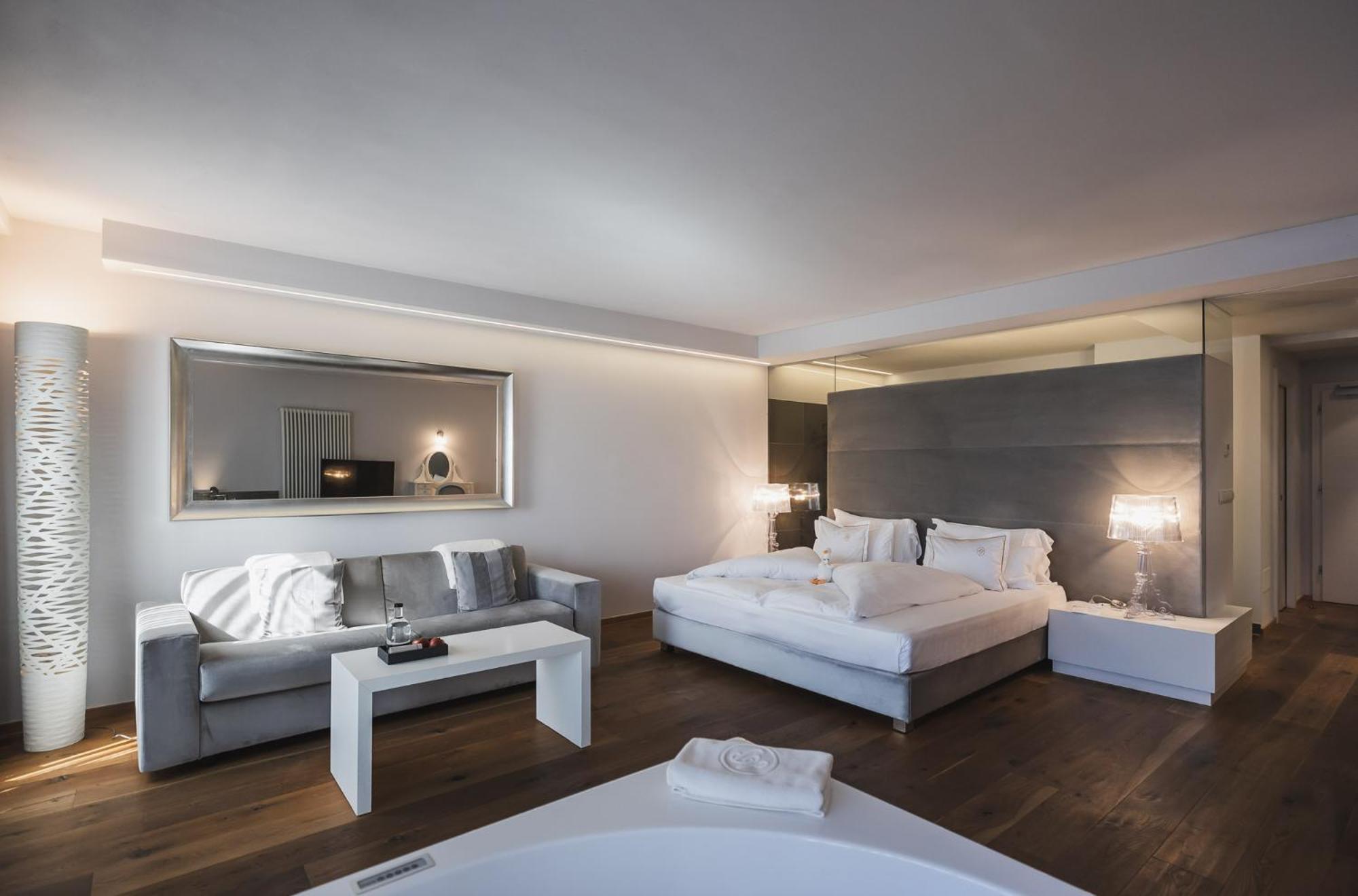 Hotel Ansitz Plantiz Мерано Экстерьер фото