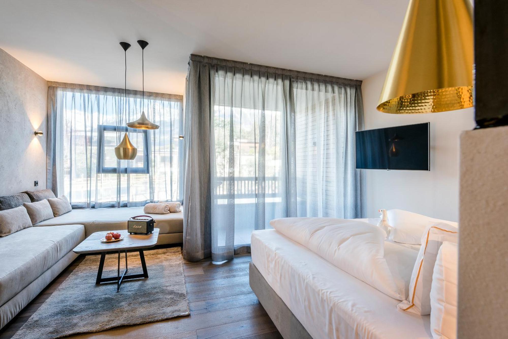 Hotel Ansitz Plantiz Мерано Экстерьер фото